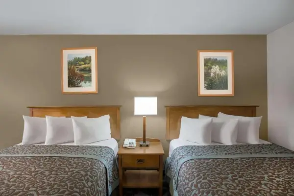 Royal Inn Provo 8